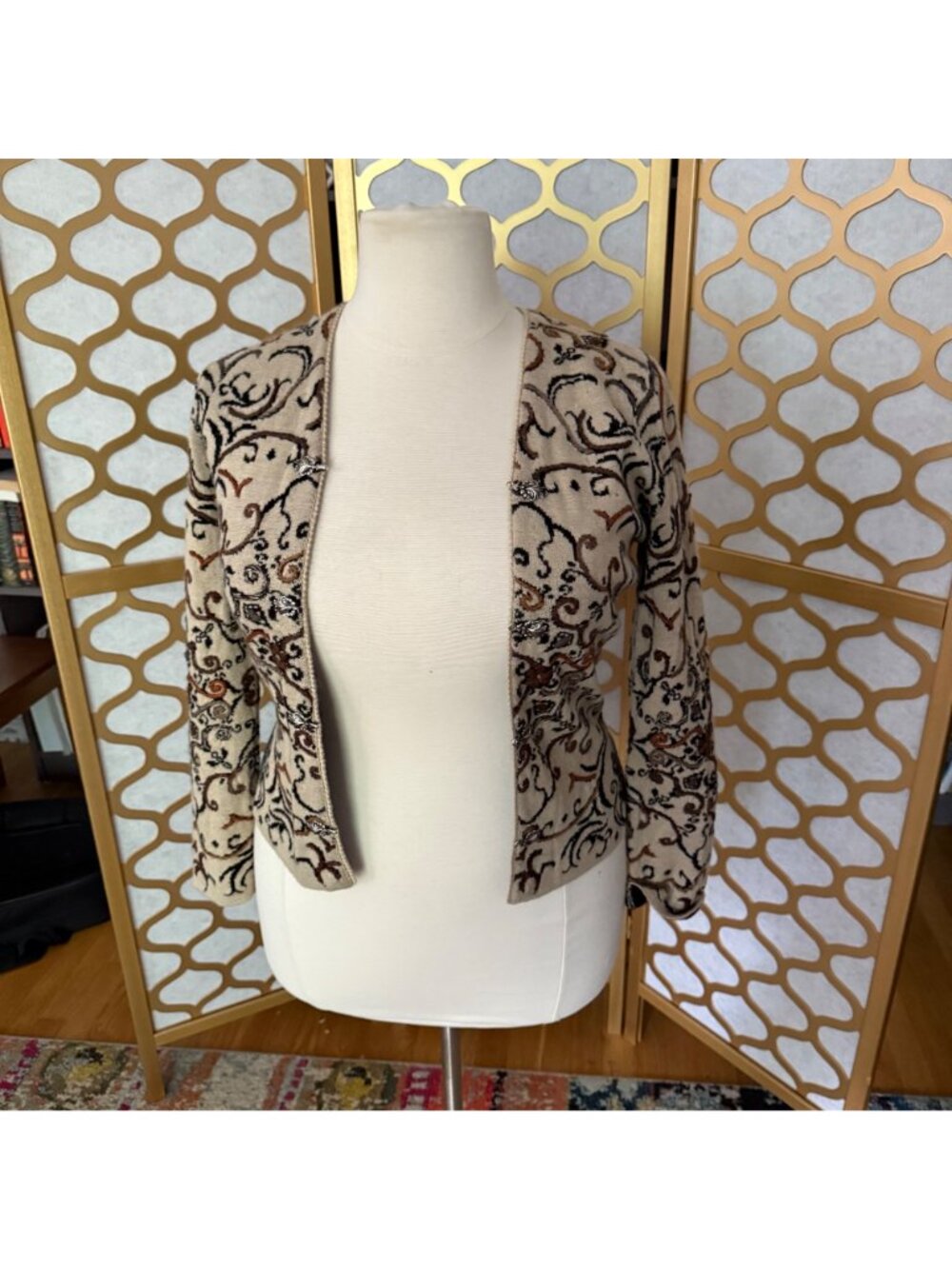 Simply Natural Size S Beige & Black Alpacal Peru Embroidered Cardigan - Picture 5 of 16